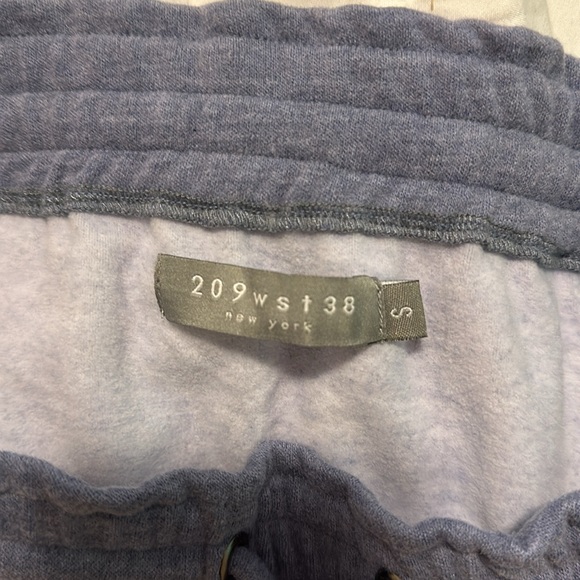 Unique blueish/gray sweat skirt size S NWT - Picture 4 of 4